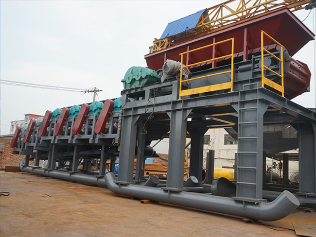 雪橇移動(dòng)式大型泥石分離機(jī)俄羅斯現(xiàn)場(chǎng)